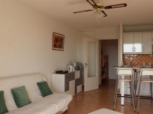 Studio Cavalaire-sur-Mer, 1 pièce, 4 personnes - FR-1-100-119