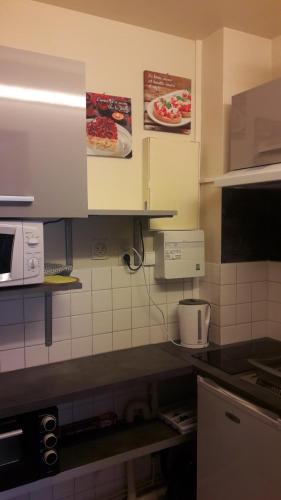 Appartement Studio Centre Auxerre + WIFI+ parking gratuit 2 Rue Emile Lorin 89000 Auxerre Bourgogne