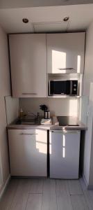 studio-centre-Thabor-balcon-1 personne