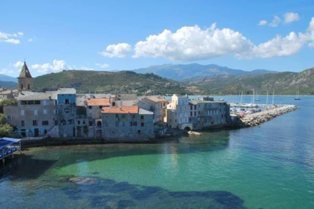Studio Centre Ville Saint-Florent à 100m de la mer 1er etage gauche Immeuble u lodu batiment B, 20217 Saint-Florent