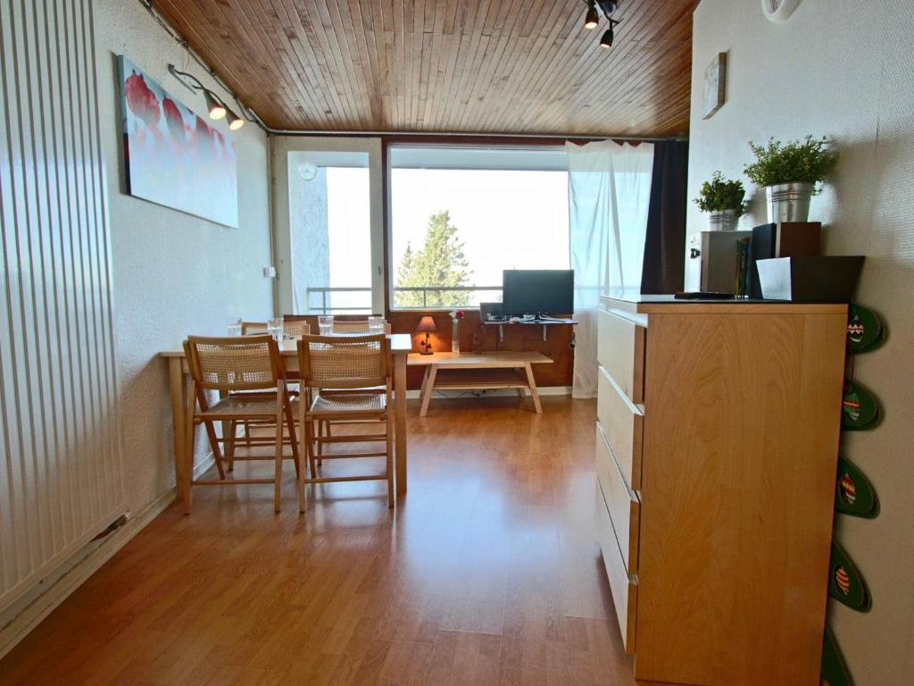 Appartement Studio Chamrousse, 1 pièce, 4 personnes - FR-1-340-195 275 Route De La Croisette -  - Roche Beranger 38410 Chamrousse