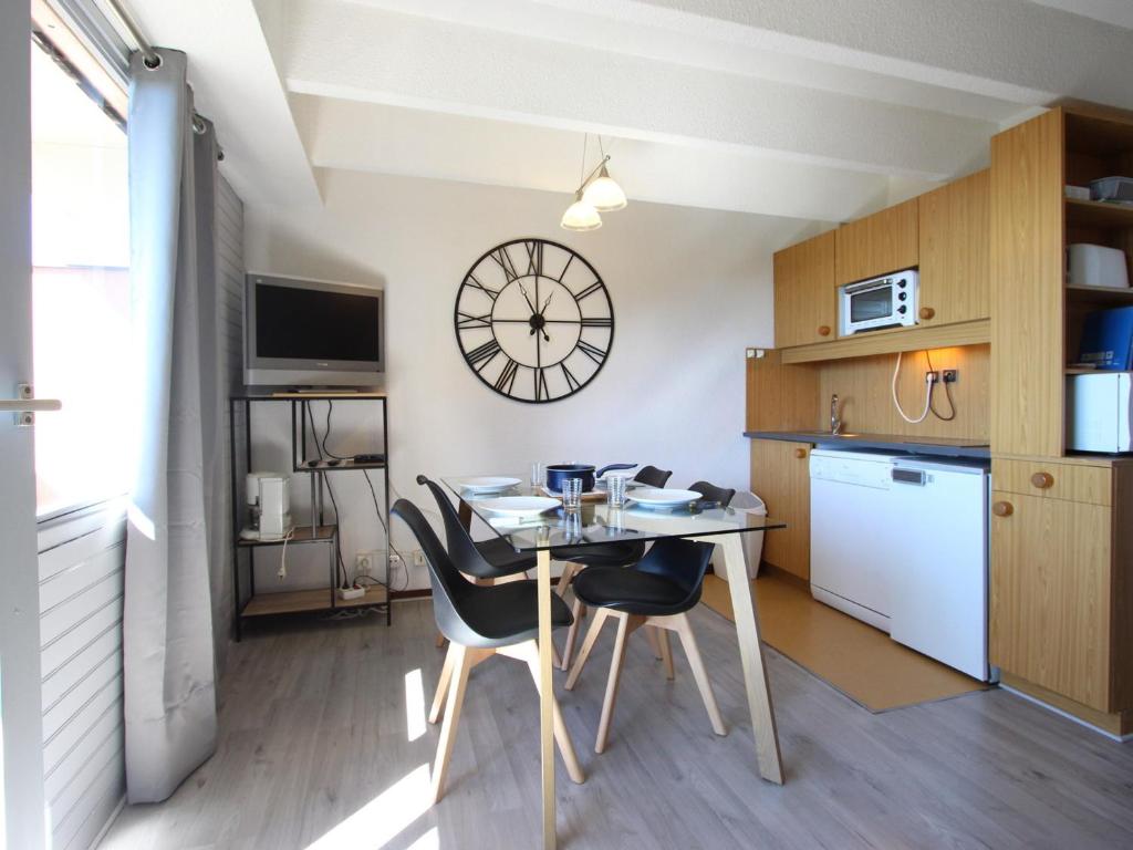 Appartement Studio Chamrousse, 1 pièce, 4 personnes - FR-1-340-260 12 Place du Vernon 38410 Chamrousse