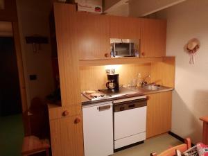 Appartement Studio Chamrousse, 1 pièce, 4 personnes - FR-1-340-265 12 Place du Vernon 38410 Chamrousse Rhône-Alpes