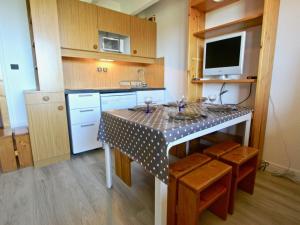 Studio Chamrousse, 1 pièce, 4 personnes - FR-1-340-45