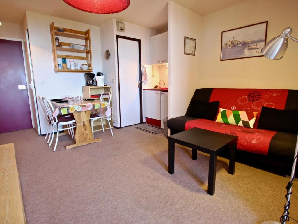 Appartement Studio Chamrousse, 1 pièce, 4 personnes - FR-1-340-75 1164 Route De La Croisette -  - Roche Beranger 38410 Chamrousse