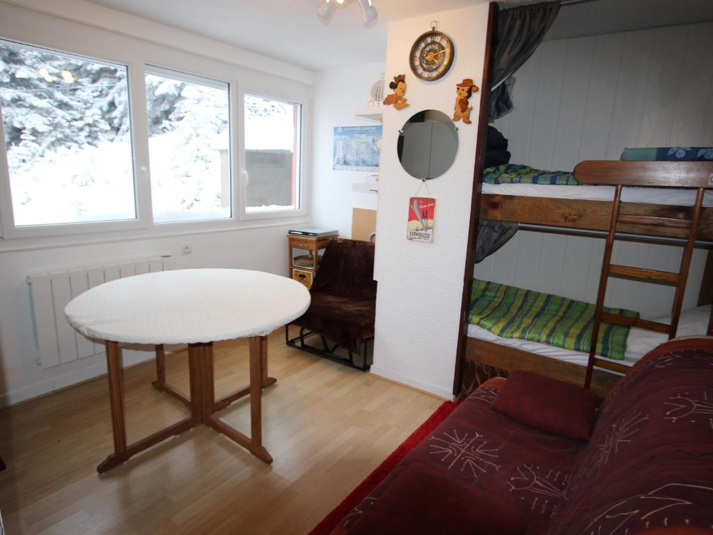 Appartement Studio Chamrousse, 1 pièce, 4 personnes - FR-1-549-80 319 Rue des Chardons Bleus ROCHE BERANGER 38410 Chamrousse