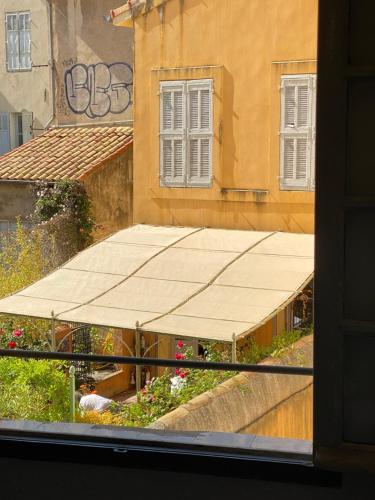 Studio charme cocooning hyper centre historique tout confort