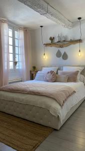 Studio charme cocooning hyper centre historique tout confort