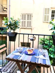 Appartement Studio Chateau - Vieux Nice 15 Rue Du Chateau 06300 Nice Provence-Alpes-Côte d\'Azur