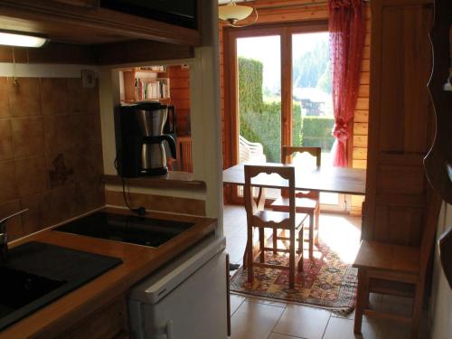 Studio Châtel, 1 pièce, 3 personnes - FR-1-200-138