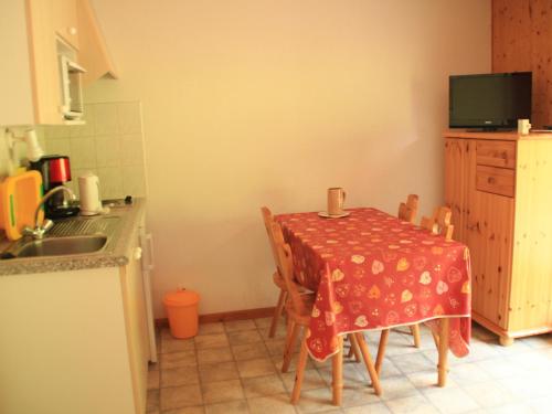 Studio Châtel, 1 pièce, 3 personnes - FR-1-200-185