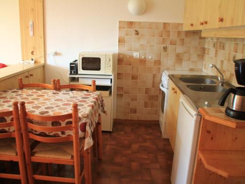 Studio Châtel, 1 pièce, 4 personnes - FR-1-200-139