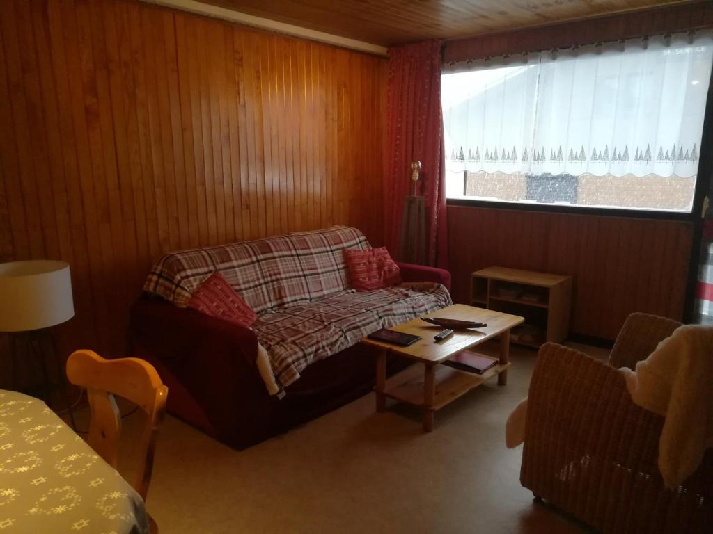 Appartement Studio Châtel, 1 pièce, 4 personnes - FR-1-200-207 41 Chemin De Sous Le Cret  -  - 74390 Châtel