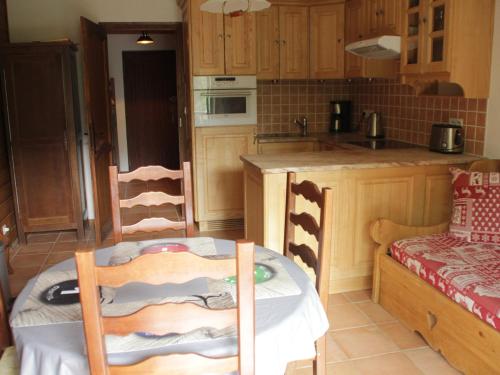 Studio Châtel, 1 pièce, 4 personnes - FR-1-200-228