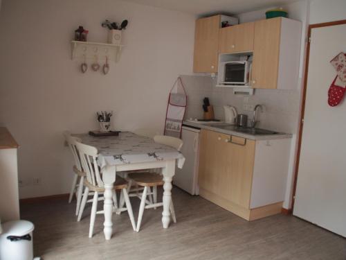 Studio Châtel, 1 pièce, 4 personnes - FR-1-200-252