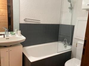 Studio Châtel, 1 pièce, 4 personnes - FR-1-200-352