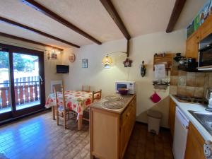 Studio Châtel, 1 pièce, 4 personnes - FR-1-693-57