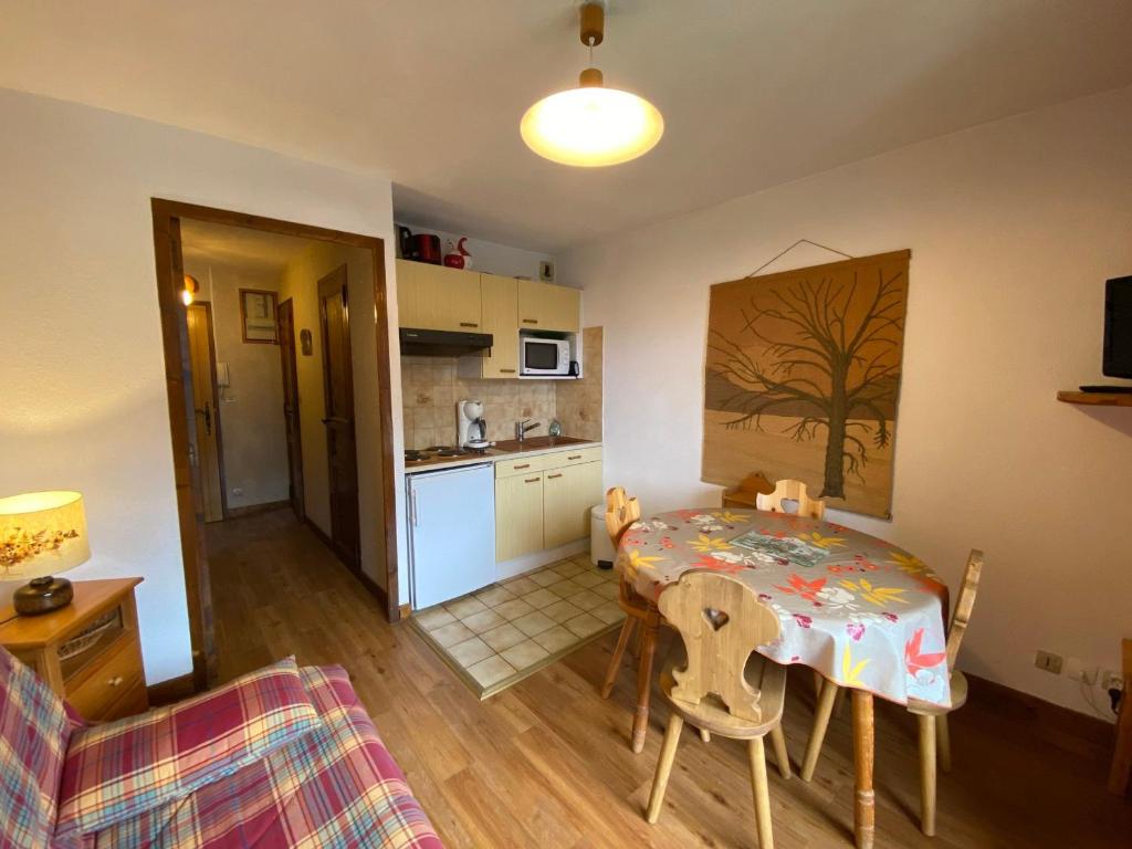 Studio Châtel, 1 pièce, 4 personnes - FR-1-693-61 354 Route de Vonnes, 74390 Châtel
