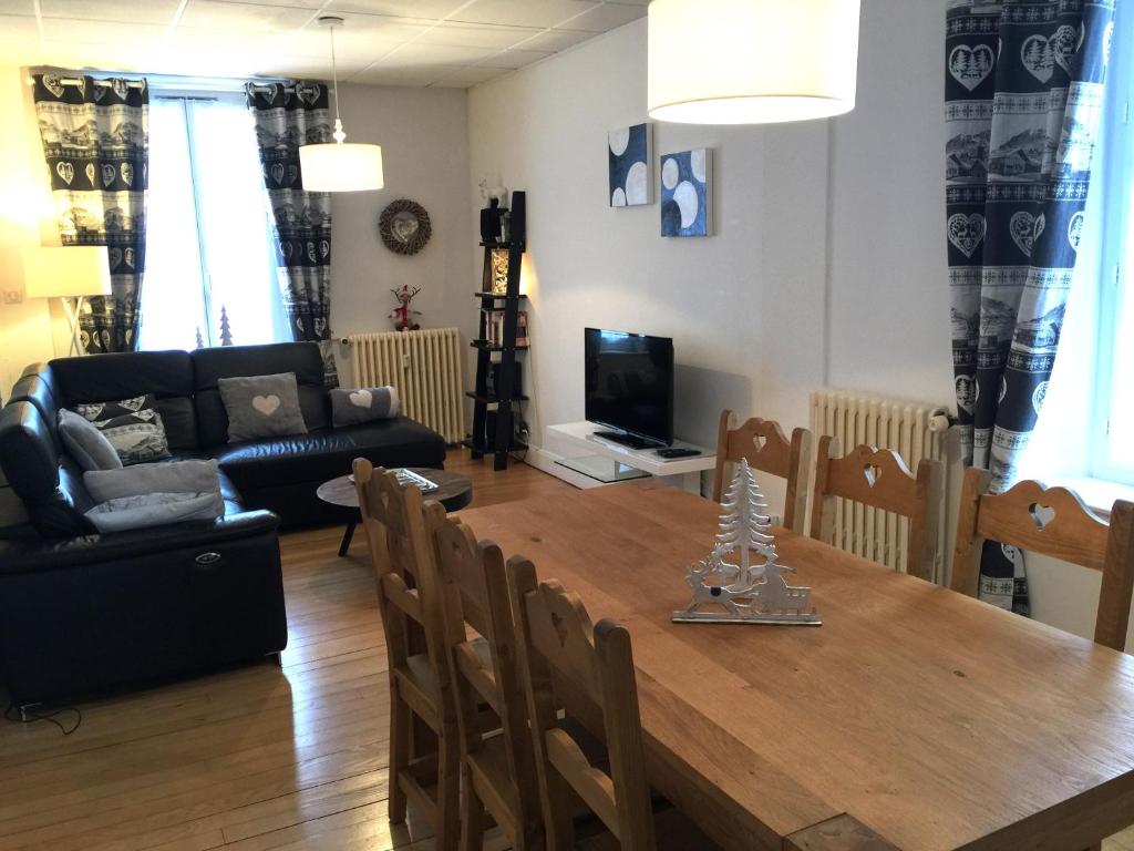 Studio CHAUDES AIGUES 15110 Chaudes-Aigues