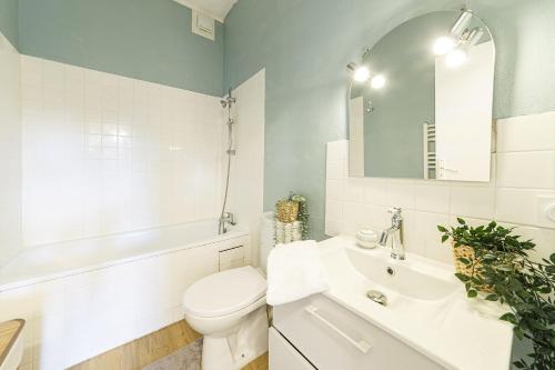 Studio chic et romantique avec vue sur la Mayenne