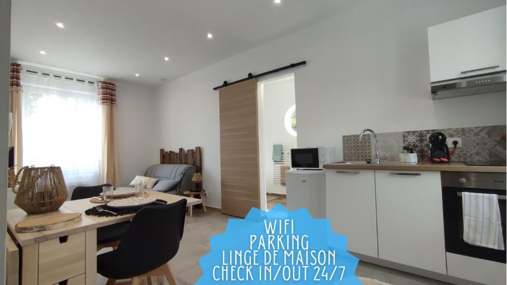 Appartement Studio Chill Chez Jules & Fiona Appartement n°3 633 Avenue Pierre Brossolette 83300 Draguignan