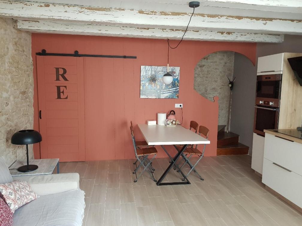 Studio clim reversible et jardin privatif au MOURILLON 83000 Toulon