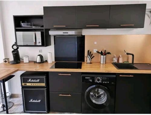 Studio clim reversible et jardin privatif au MOURILLON