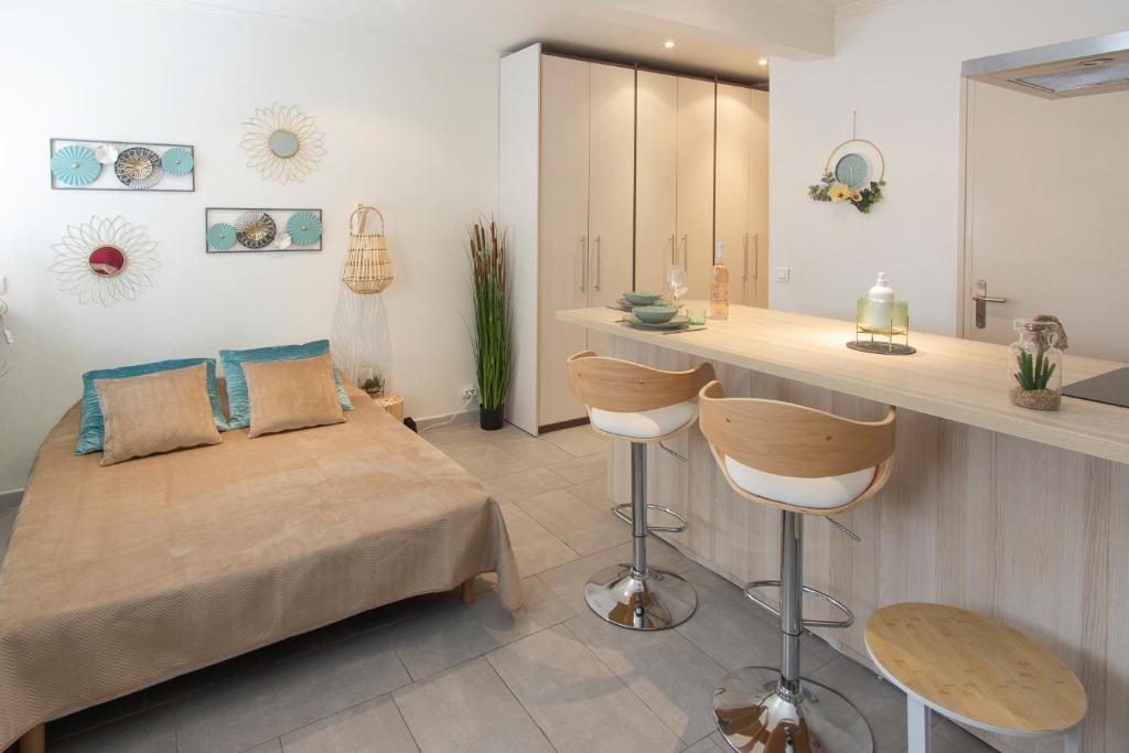 Studio climatisé à 50m des plages 2 Rue Meyerbeer, 06000 Nice