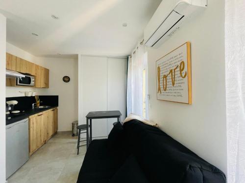 Studio climatisé au calme Centre ville