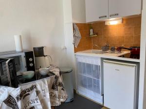 studio climatisé avec parking
