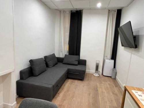 Studio Climatisé Centre Ville Tout équipé #9