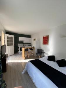 Studio climatisé dans un ancien domaine viticole