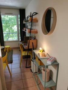 Studio climatisé -La Salamandre- Idéal FESTIVAL