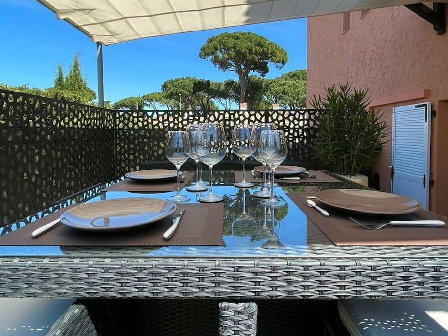 Appartement Studio climatisé, terrasse, parking privé, 50m de la plage Résidence les Tiva 83990 Saint-Tropez