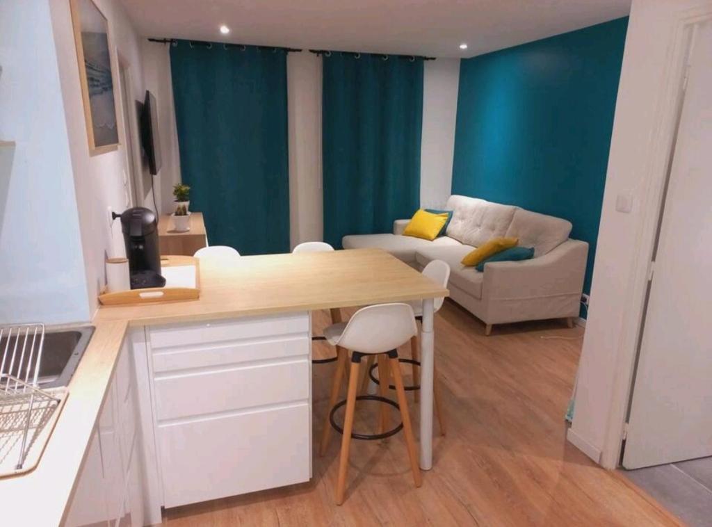 Studio climatisé tout confort à 2 pas de la mer avec parking privé 34250 Palavas-les-Flots