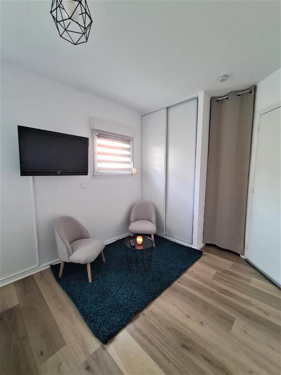 Appartement Studio confort calme centre de Reims Boulevard de la Paix 39 Boulevard de la Paix 51100 Reims
