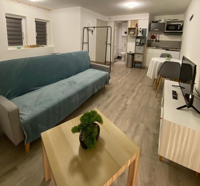 Appartement Studio confortable au centre de Manosque 11 Rue de la Figuière 04100 Manosque