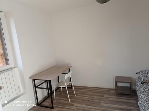 studio confortable bien équipé et rénové