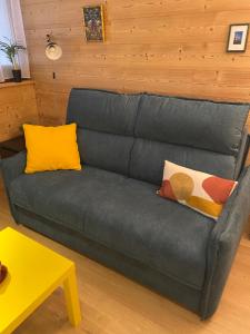 Studio Confortable style Chalet, Saint Lary Soulan centre village, 6 nuits minimum