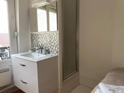 Studio contemporain dans 12eme arrondissement