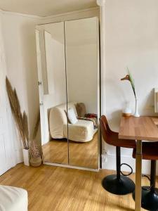 Appartement Studio contemporain dans 12eme arrondissement 106 Avenue de Saint-Mandé 75012 Paris Île-de-France