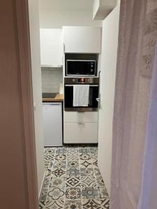 Studio cosy 12 min Arc de Triomphe