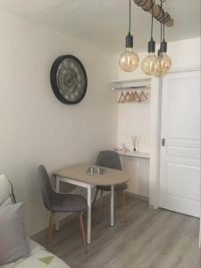 Appartement Studio Cosy à Orange 354 Rue Alexandre Blanc 84100 Orange Provence-Alpes-Côte d\'Azur