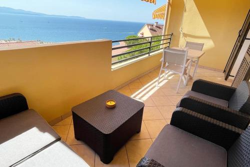 Studio cosy avec vue mer