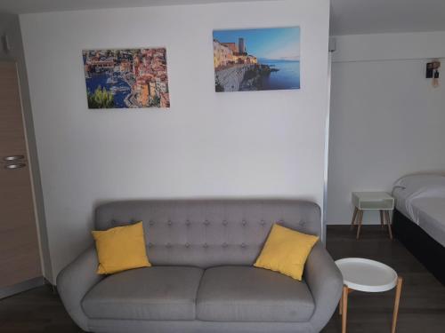 Studio cosy cannes