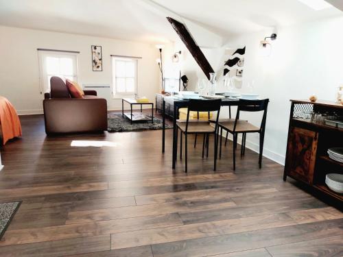Studio Cosy dans le centre historique WIFI