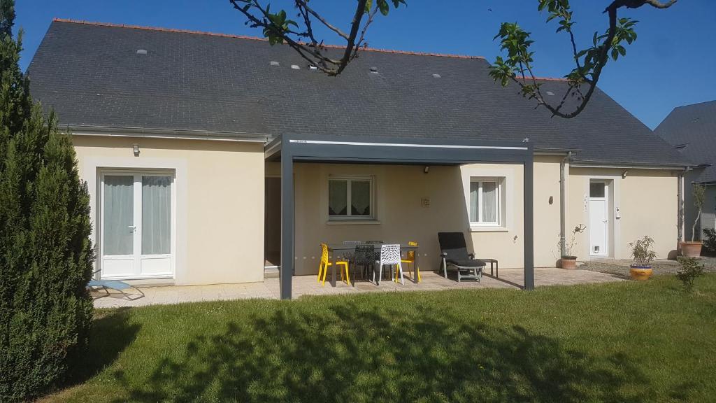 Studio Cosy et Charmant au cœur de Saint Cyr 78210 Saint-Cyr-lʼÉcole
