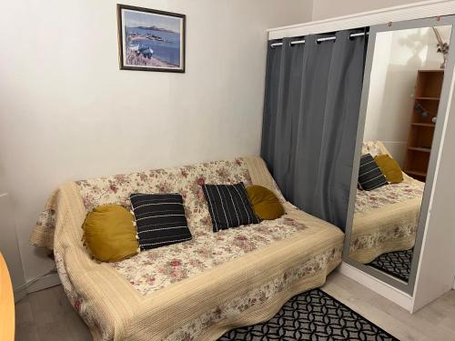 Studio cosy et confortable collé à La Défense