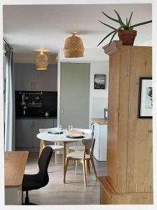 Studio cosy terrasse panoramique & parking