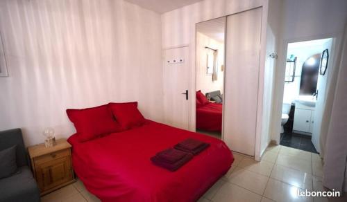 Studio cosy terrasse, proche centre & gare St Roch